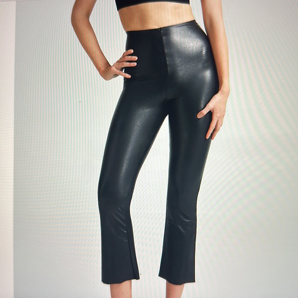 NWT COMMANDO Faux Leather Cropped Flare Leggings XL